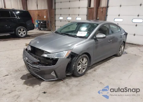 2019 Hyundai Elantra Value Edition z USA, uszkodzony, nr VIN 5NPD84LF1KH445063